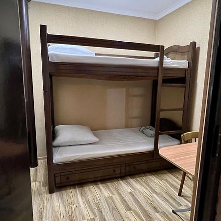 Guest House - Avlabari Tbilisi Eksteriør billede