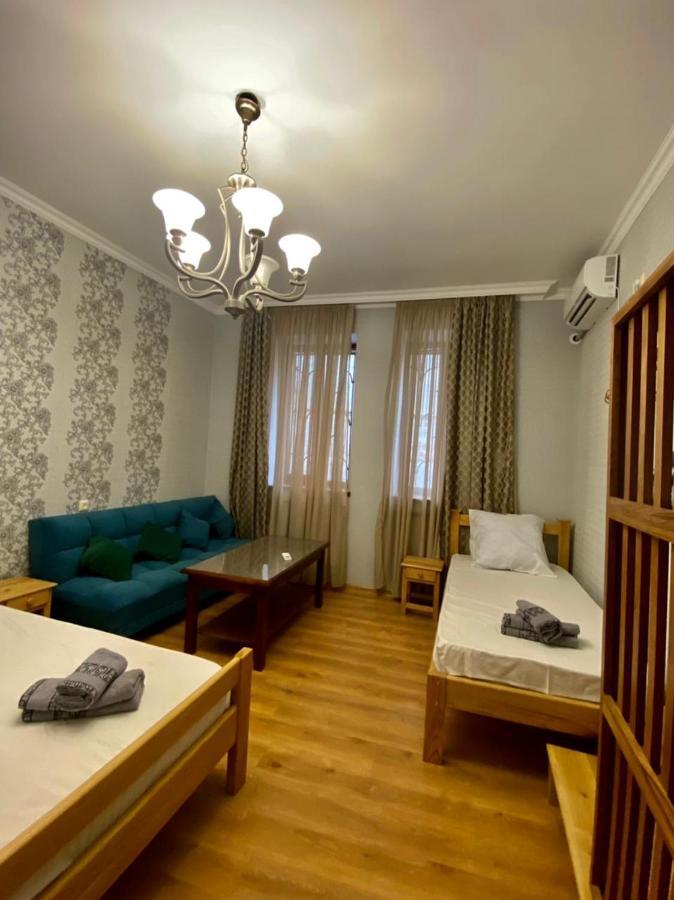 Guest House - Avlabari Tbilisi Eksteriør billede